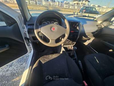 Fiat Strada Pick-up EURO 4 PERFETTO Bianco usata Andria