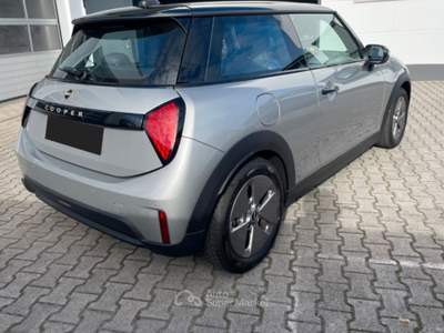 MINI Cooper Cooper C Favoured Grigio usata Pieve di Cento