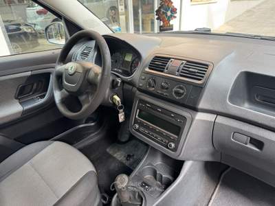 Skoda Roomster CR 75CV Easy Blu/Azzurro usata Roma