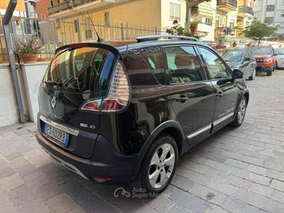 Renault Scénic Scenic XMod Cross 1.5 dCi 110CV S&S Energy Nero usata Roma