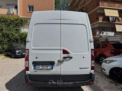 Renault Master T35 2.3 dCi 135CV L3H2 Bianco usata Roma