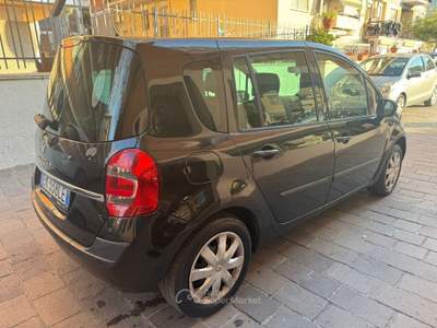 Renault Modus Grand Modus 1.2 16V TCE Live UNIPRO Nero usata Roma