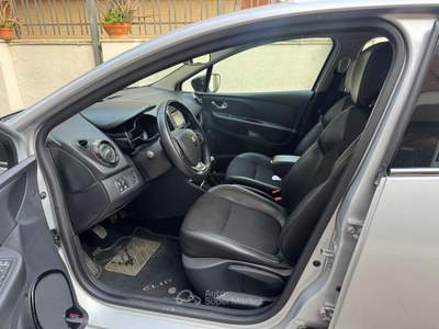Renault Clio dCi 8V 90CV 5 porte Moschino Intens Grigio usata Roma