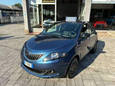 Lancia Ypsilon Ypsilon III 2021 1.0 firefly hybrid Gold s Blu/Azzurro usata Mariano Comense