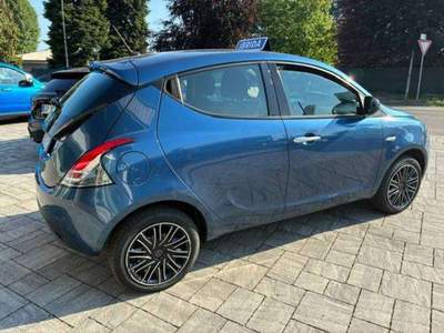 Lancia Ypsilon Ypsilon III 2021 1.0 firefly hybrid Gold s Blu/Azzurro usata Mariano Comense
