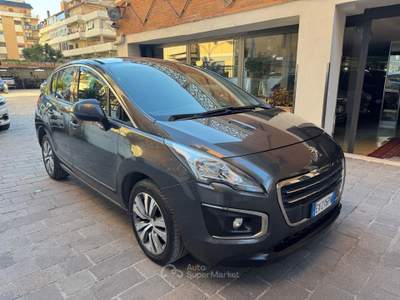 Peugeot 3008 Business Grigio usata Roma