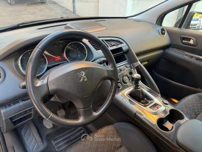 Peugeot 3008 Business Grigio usata Roma