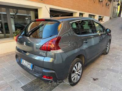 Peugeot 3008 Business Grigio usata Roma