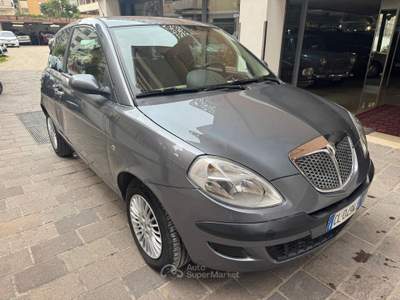 Lancia Ypsilon 16V Platino Grigio usata Roma