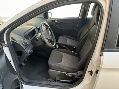 Ford Ka + 1.2 Ti-VCT 29.000 KM Bianco usata Roma