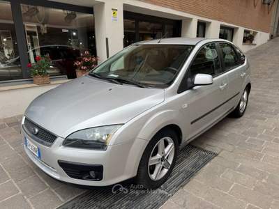 Ford Focus 90CV 54.000 KM Grigio usata Roma