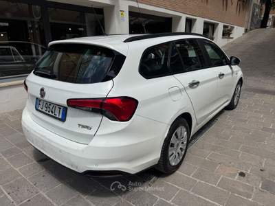 Fiat Tipo MJT S&S SW Easy EX TAXI Bianco usata Roma