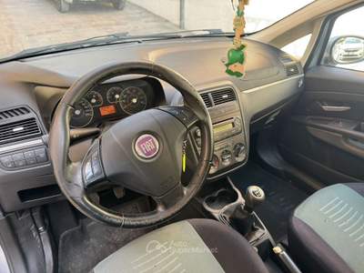 Fiat Grande Punto 90CV 5 porte Dynamic Grigio usata Roma