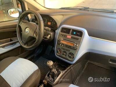 Fiat Grande Punto 75CV 5P Van N1 4 POSTI Grigio usata Roma
