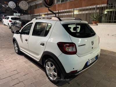 Dacia Sandero Stepway 1.5 dCi 8V 90CV Bianco usata Roma