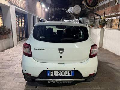 Dacia Sandero Stepway 1.5 dCi 8V 90CV Bianco usata Roma