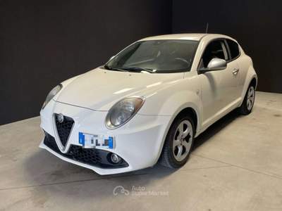Alfa Romeo MiTo 1.3 JTDm 95 CV S&S Urban Bianco usata Este