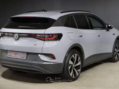 Volkswagen ID.4 ID 4 Pro Performance 204cv MATRIX 20" Grigio usata Varna