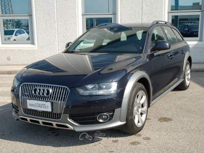 Audi A4 AUDI A4 2.0 TDi Allroad Quattro Manuale Nero usata Pordenone