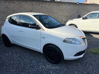 Lancia Ypsilon lancia ypsilon pink ediction  Bianco usata Afragola