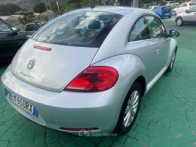 Volkswagen Maggiolino 1.6 TDI IMPECCABILE Grigio usata Aquino