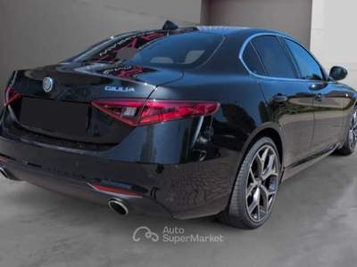 Alfa Romeo Giulia 2.0 Turbo 200 CV AT8 Ti Nero usata Pieve di Cento