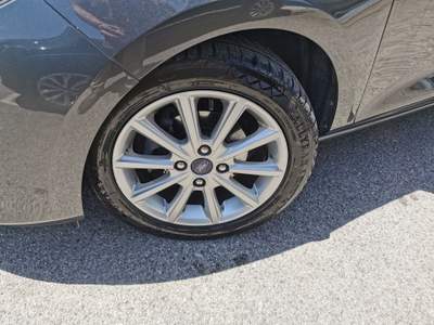 Ford Fiesta 75cv GPL 5 p. Titanium Grigio usata Cercola