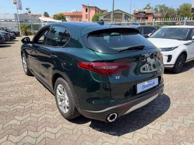 Alfa Romeo Stelvio 2.2 Turbodiesel 190 CV AT8 Q4 Business Verde usata Sesto San Giovanni