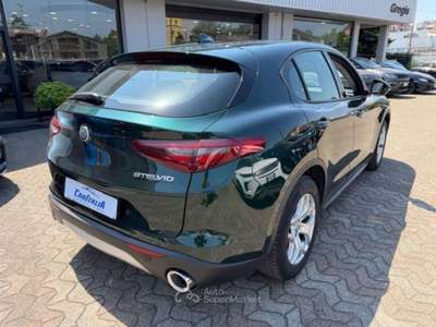 Alfa Romeo Stelvio 2.2 Turbodiesel 190 CV AT8 Q4 Business Verde usata Sesto San Giovanni