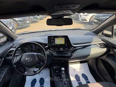 Toyota C-HR 1.8 Hybrid E-CVT Business Argento usata Sesto San Giovanni
