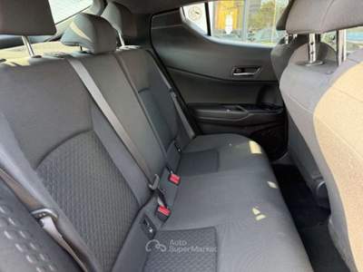 Toyota C-HR 1.8 Hybrid E-CVT Business Argento usata Sesto San Giovanni