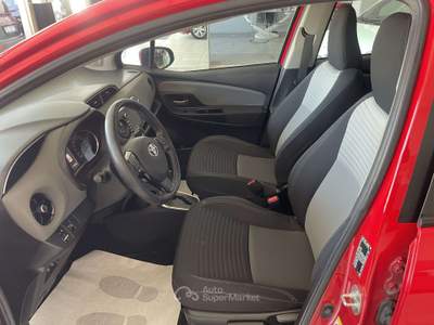 Toyota Yaris Yaris III 2017 5p 1.5h Active my18 - Nessun vincolo - Rosso usata COLOGNO MONZESE