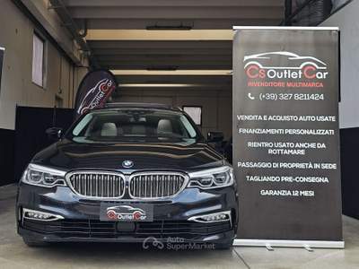 BMW Serie 5 520d 520 Serie 5 G31 Touring 520d Luxury Autom. Nero usata Cogollo del Cengio