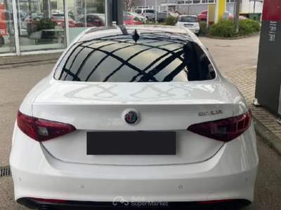 Alfa Romeo Giulia 2.0 Turbo 200 CV AT8 Sprint Bianco usata Pieve di Cento