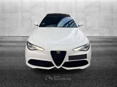 Alfa Romeo Giulia 2.0 Turbo 200 CV AT8 Sprint Bianco usata Pieve di Cento