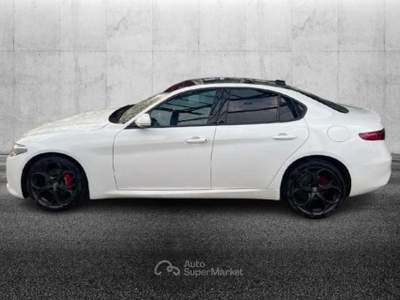 Alfa Romeo Giulia 2.0 Turbo 200 CV AT8 Sprint Bianco usata Pieve di Cento