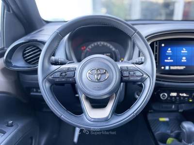 Toyota Aygo X 1.0 Benzina 72Cv E6 Automatica Lounge - 2023 Bronzo usata Roma
