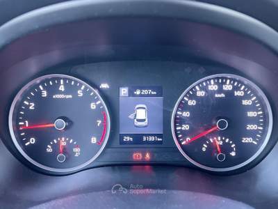 Kia Stonic 120CV E6 Neo. Automatica - 2018 Rosso usata Roma
