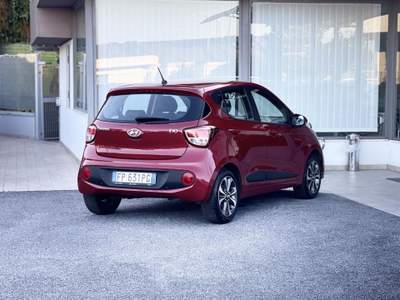 Hyundai i10 1.0 Benzina 66CV E6 Neo. Automatica - 2018 Rosso usata Roma