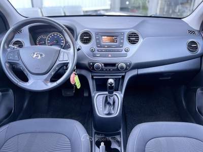 Hyundai i10 1.0 Benzina 66CV E6 Neo. Automatica - 2018 Rosso usata Roma