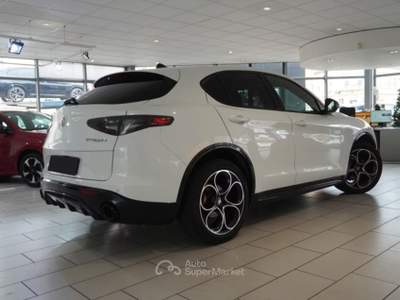 Alfa Romeo Stelvio 2.2 Turbodiesel 210 CV AT8 Q4 Veloce Bianco usata Pieve di Cento