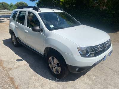 Dacia Duster 4x2 GPL Lauréate Bianco usata Ravenna
