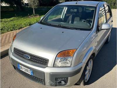Ford Fusion 1.6 DIESEL 2006 - SOLO 140 MILA KM Grigio usata Terlizzi