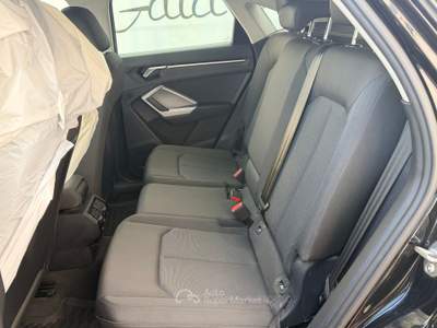 Audi Q3 40 TDI quattro S tronic Business Advanced S-line esterno Nero usata Roma