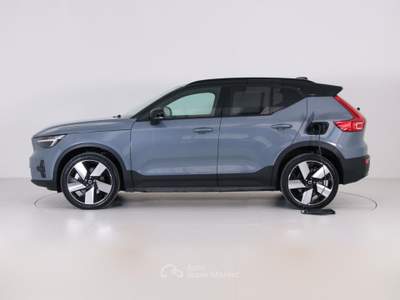 Volvo XC40 PURE ELECTRIC SINGLE MOTOR FWD PLUS Grigio usata Bassano del Grappa