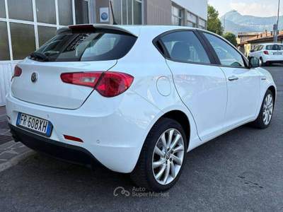 Alfa Romeo Giulietta Giulietta 1.6 jtdm 120cv tct Bianco usata Gorle
