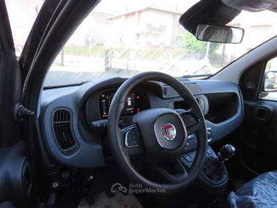 Fiat Pandina 1.0 FireFly 70cv S&S Hybrid Pop Nero usata Seregno