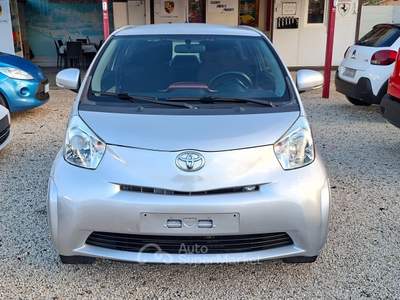 Toyota iQ 1.4 DIESEL EURO5 PREZZO REALE NESSUN OBBLIGO DI FINANZIAMENTO GAR.12 MESI Argento usata Roma