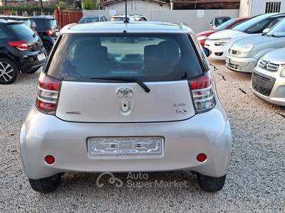 Toyota iQ 1.4 DIESEL EURO5 PREZZO REALE NESSUN OBBLIGO DI FINANZIAMENTO GAR.12 MESI Argento usata Roma