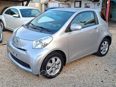 Toyota iQ 1.4 DIESEL EURO5 PREZZO REALE NESSUN OBBLIGO DI FINANZIAMENTO GAR.12 MESI Argento usata Roma